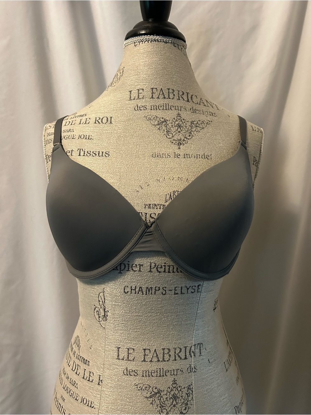 Everyday Smooth T-Shirt Bra - Gray
